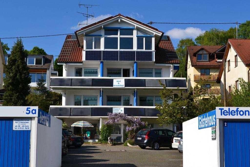 Gaestehaus Am Lindenweg 미르스부르크 외부 사진