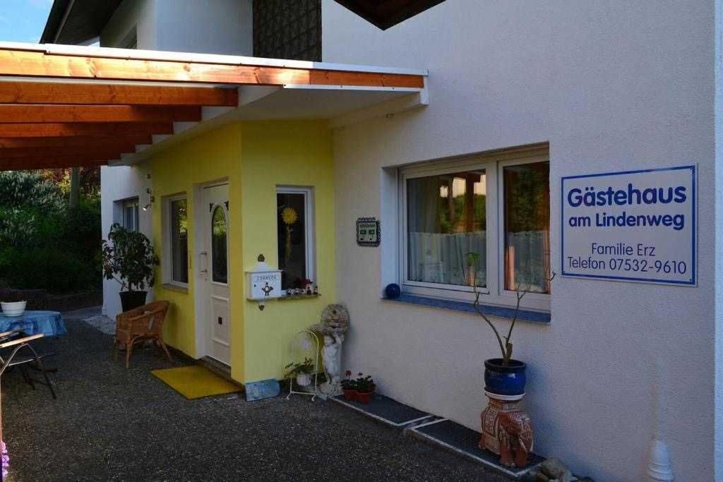 Gaestehaus Am Lindenweg 미르스부르크 외부 사진