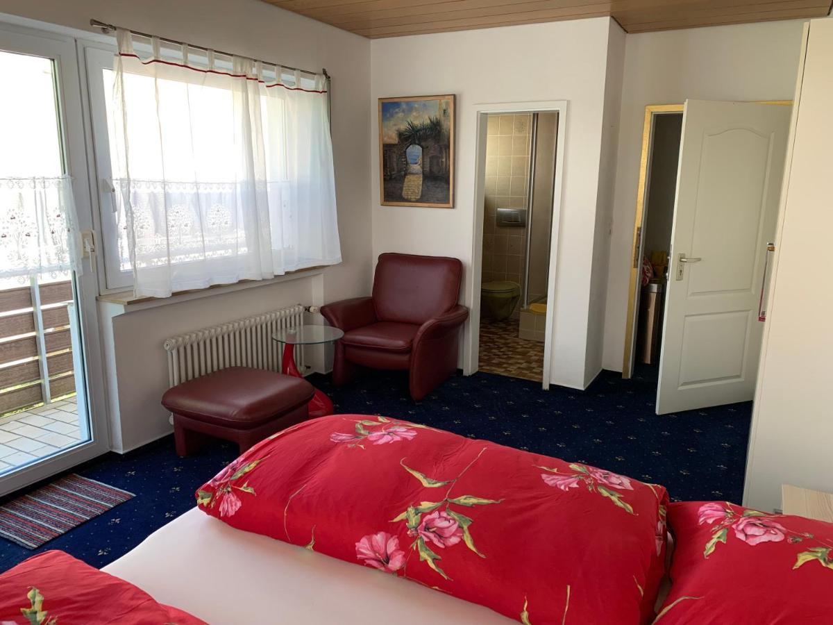 Gaestehaus Am Lindenweg 미르스부르크 외부 사진