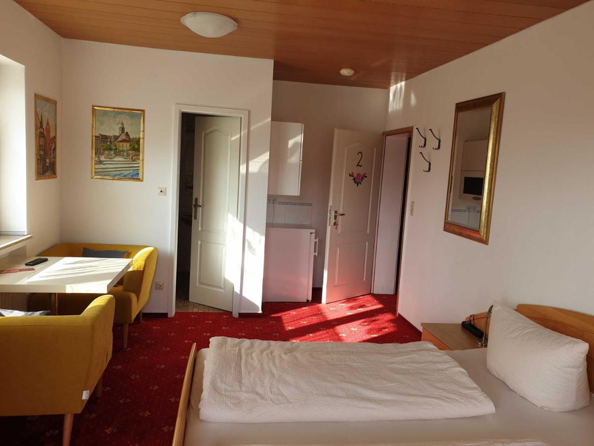 Gaestehaus Am Lindenweg 미르스부르크 외부 사진
