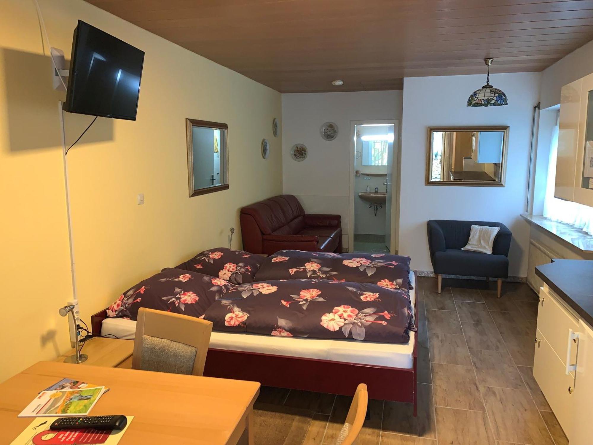 Gaestehaus Am Lindenweg 미르스부르크 외부 사진